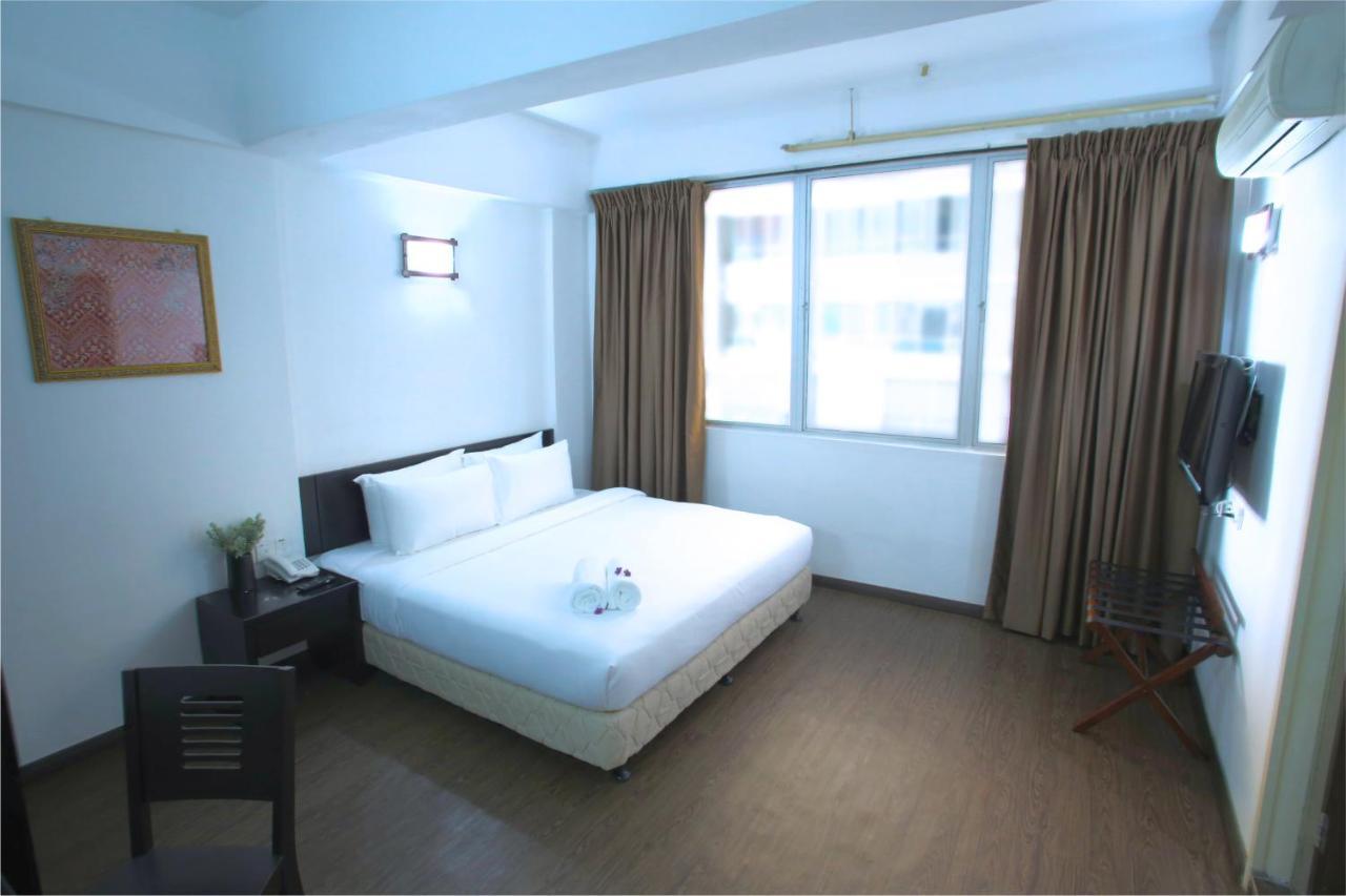 Hotel Pandan Johor Bahru Buitenkant foto